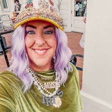 Tiffany King, The Organized Social